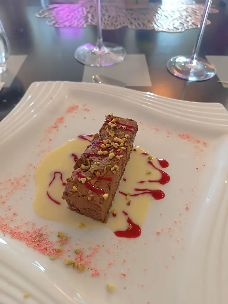 Jujuladijonnaise_Pavillon Bacchus_Ahuy_recensione