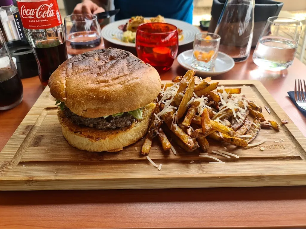 Shonagh Laing_O LOUP BLANC_Ahuy_review