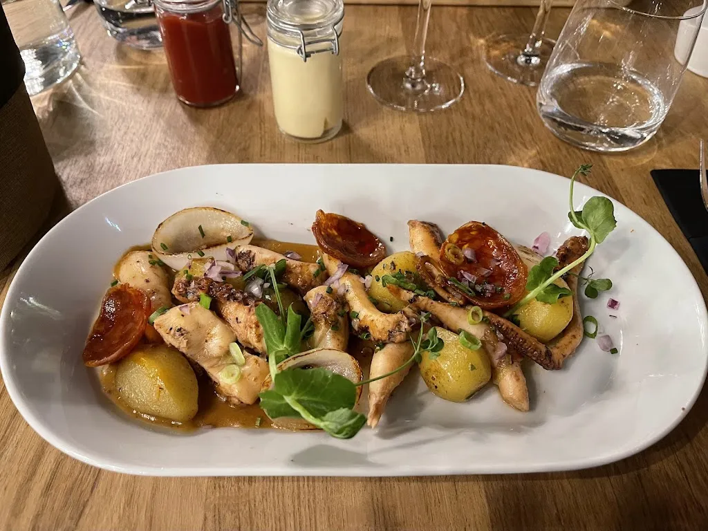 O LOUP BLANC_Ahuy_slider_image_2