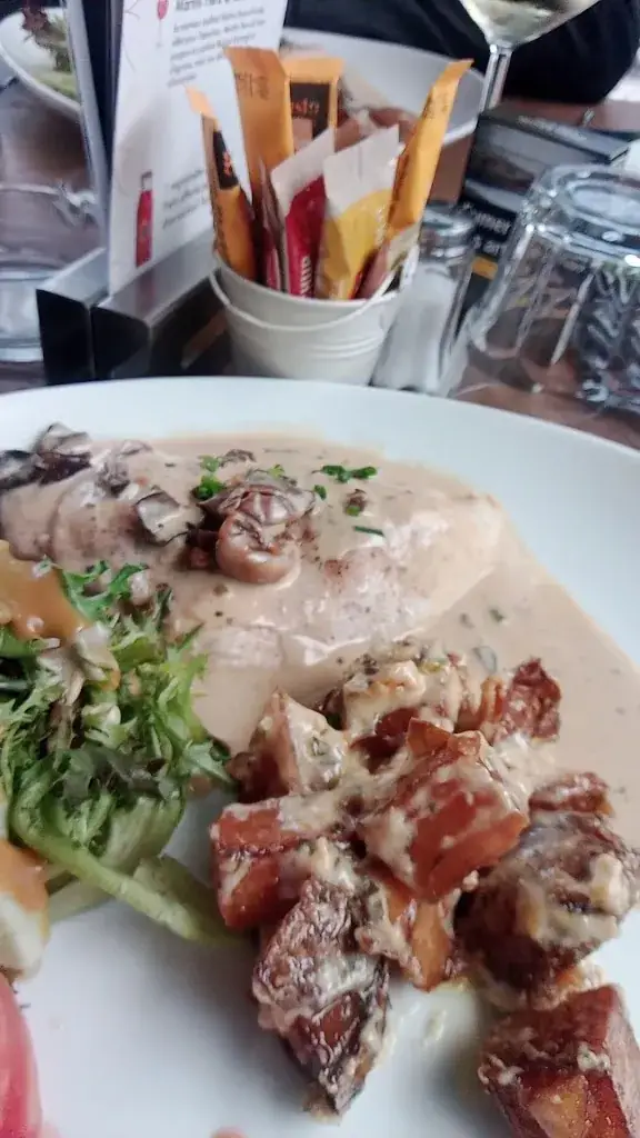 L'Atelier_Ahuy_slider_image_2