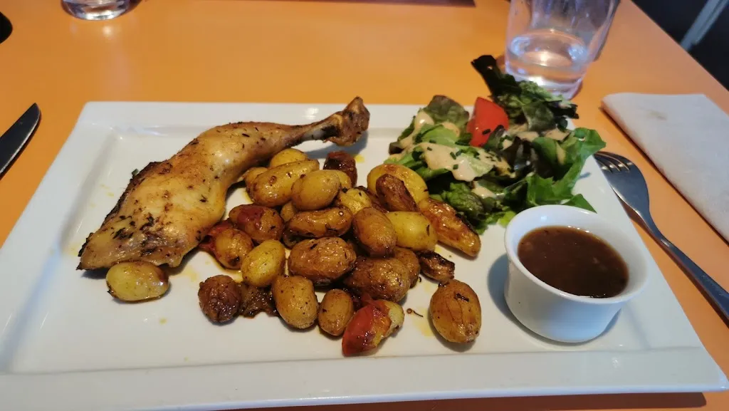 Théo Z_L'Aqueduc_Ahuy_review