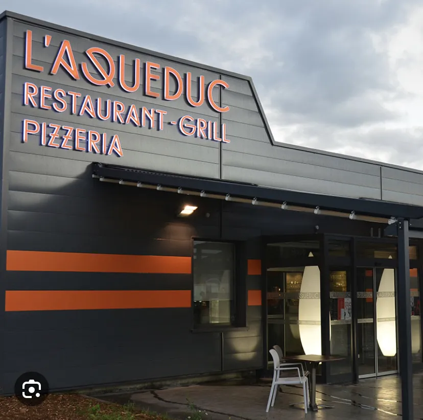 L'Aqueduc ristorante a Ahuy