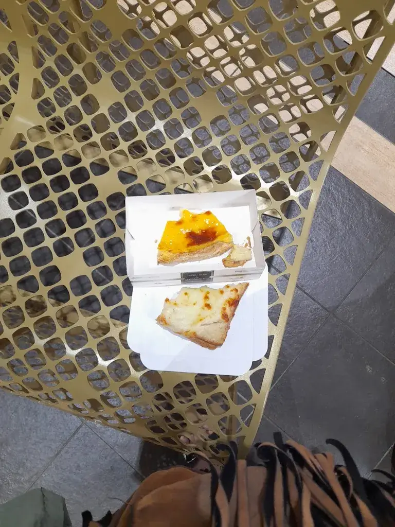 Marion Yen Pao Yong_Casa Antonio_Fontaine-lès-Dijon_review