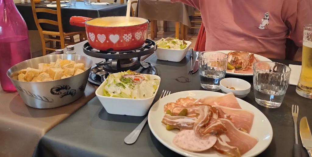 Stéphanie Demange_Le Chalet Gourmand_Oyonnax_review