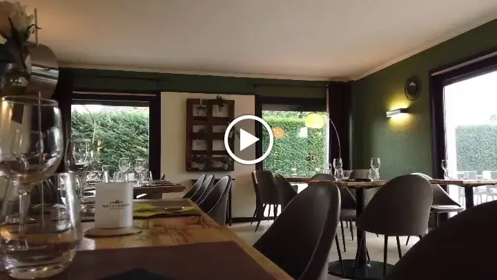 Le Double V restaurant_Daix_slider_image_2