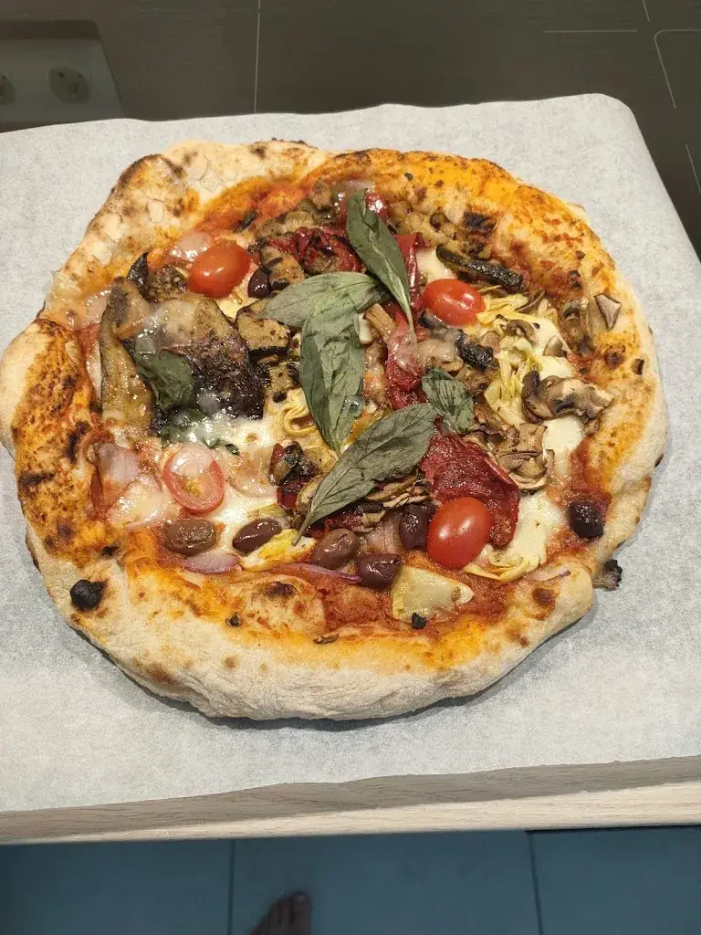 Sabine Boulay_Il kiosko_Fontaine-lès-Dijon_review