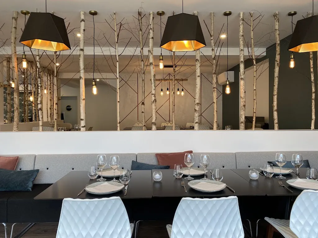 Luke Menzel_Les Délices de Kristina_Brazey-en-Plaine_review