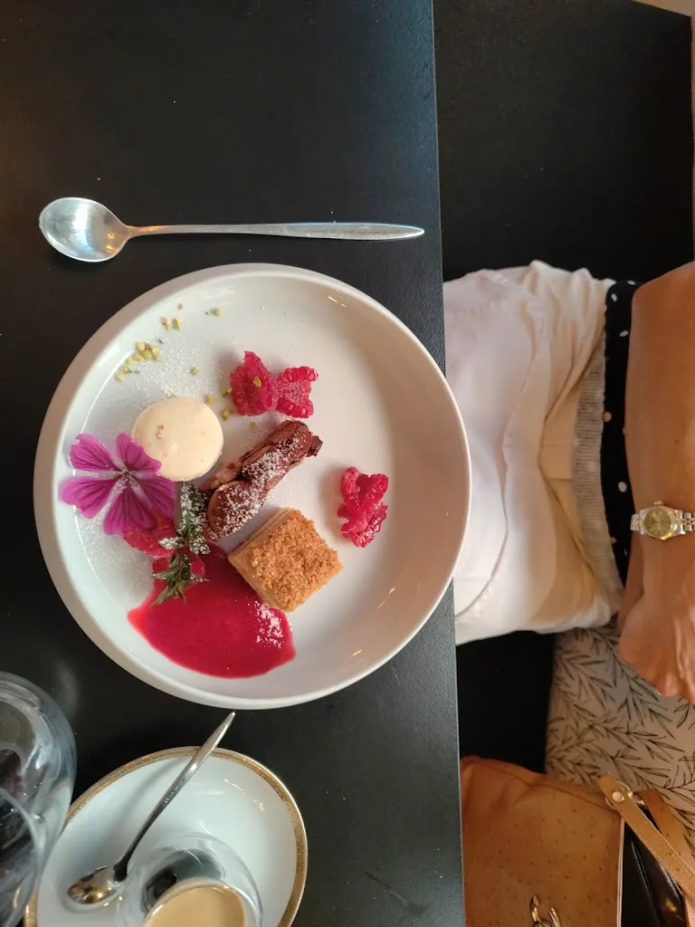 François Caroline_Les Délices de Kristina_Brazey-en-Plaine_review