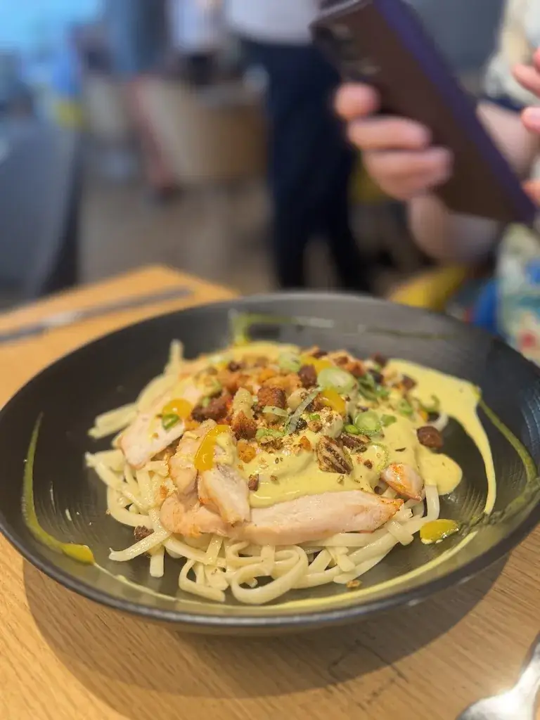 Yvonne Qian_Le Cosy Restaurant Bar_Longvic_review