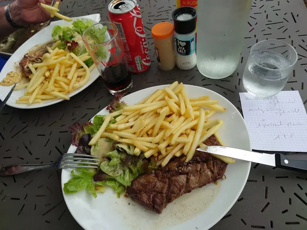 Le Chalet Restaurant in Soirans