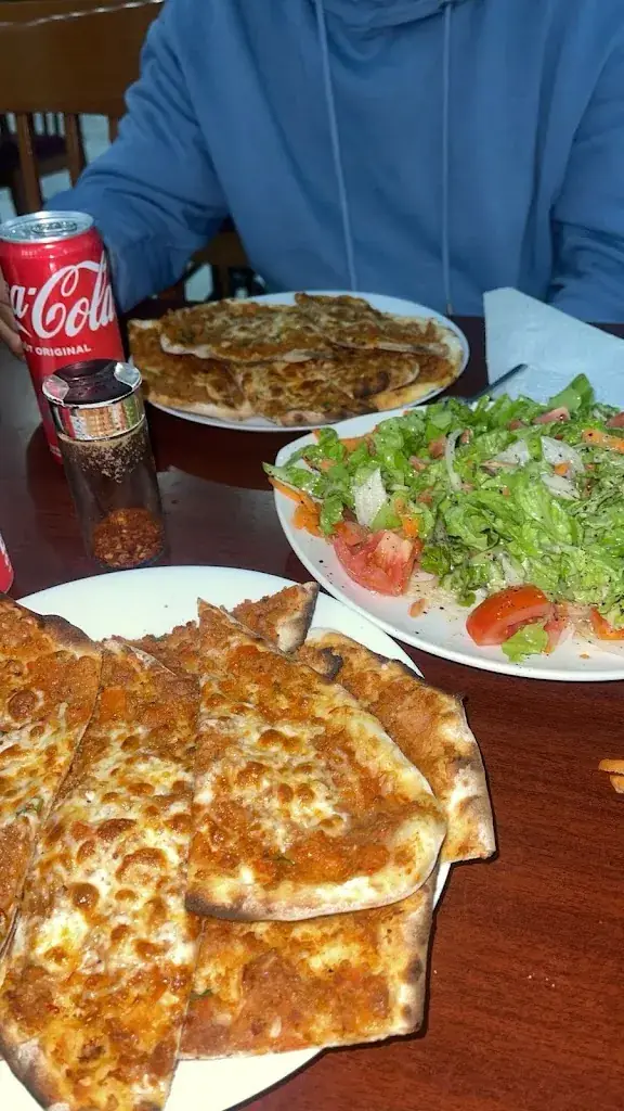 Restaurant Le Paradis restaurant in Oyonnax