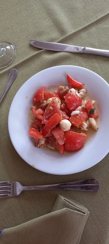 Jh Elle_Dauphiné 21_Arnay-le-Duc_review