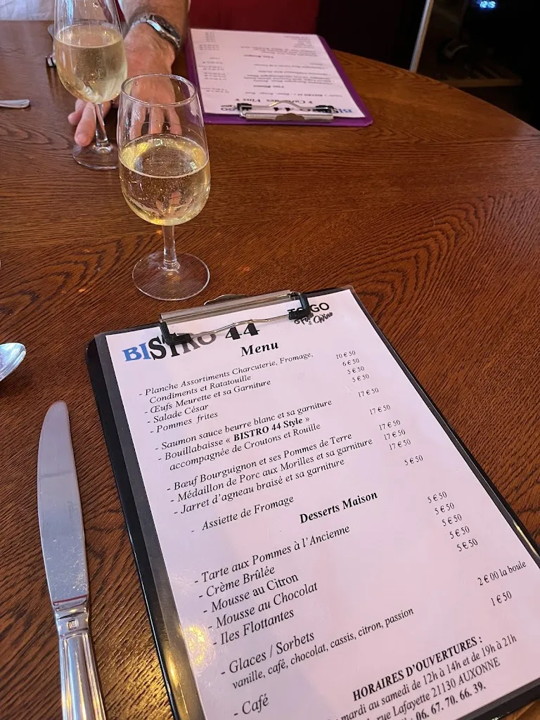 Menü_Bistro 44_Auxonne_Bild_1