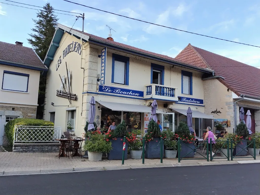 Le Bouchon des Radeliers_Chamblay_slider_image_3