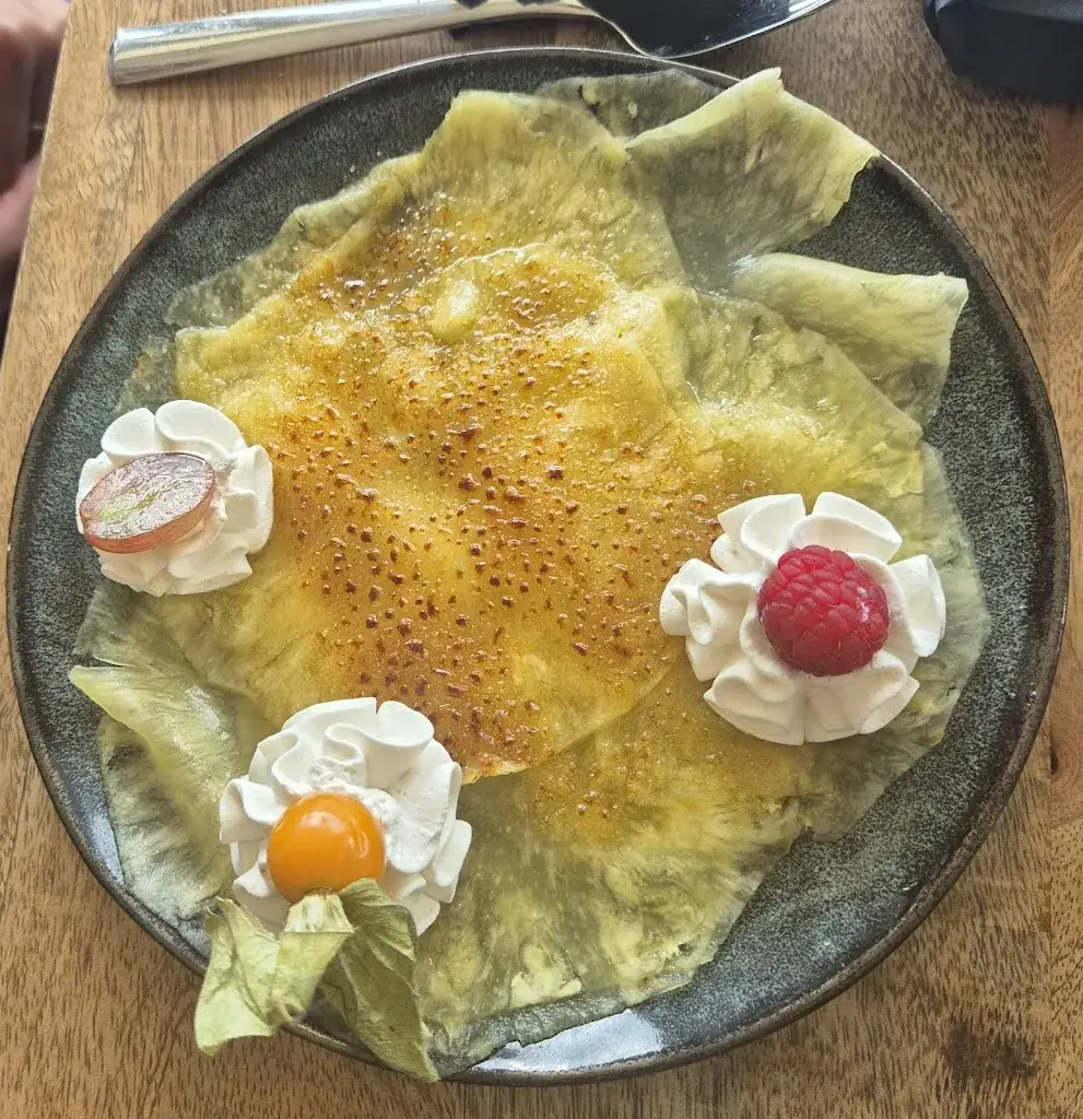 corinne BOCK_Le plan de vol_Appoigny_review