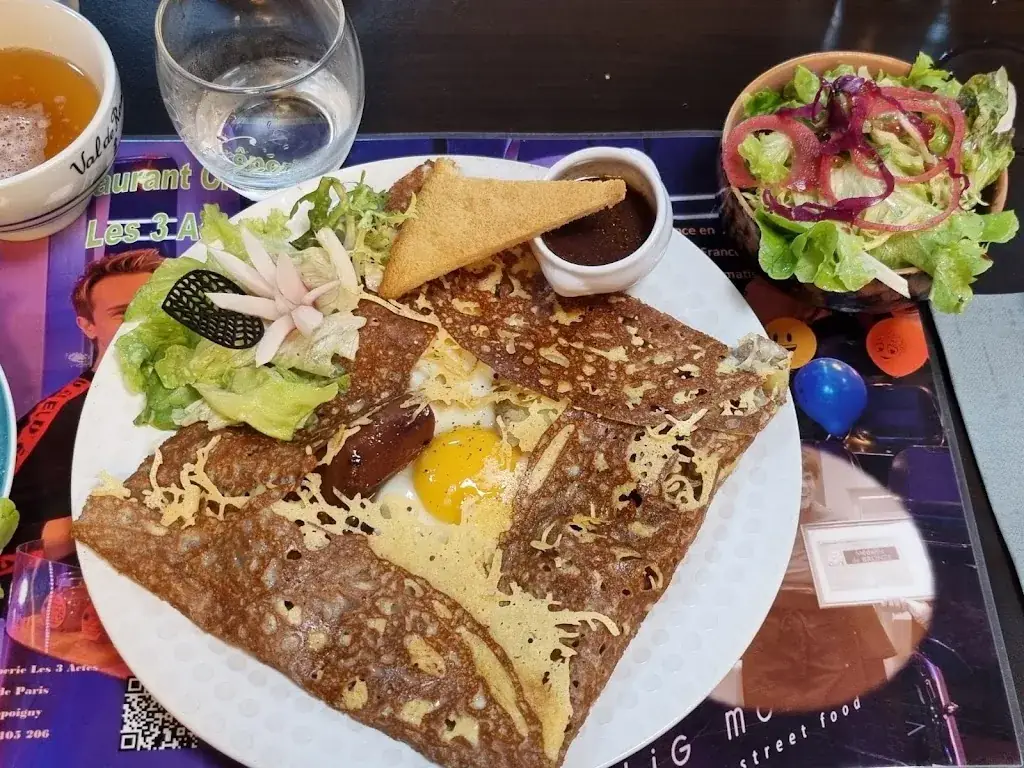 Etienne Arman_Restaurant Crêperie les 3 Actes_Appoigny_review