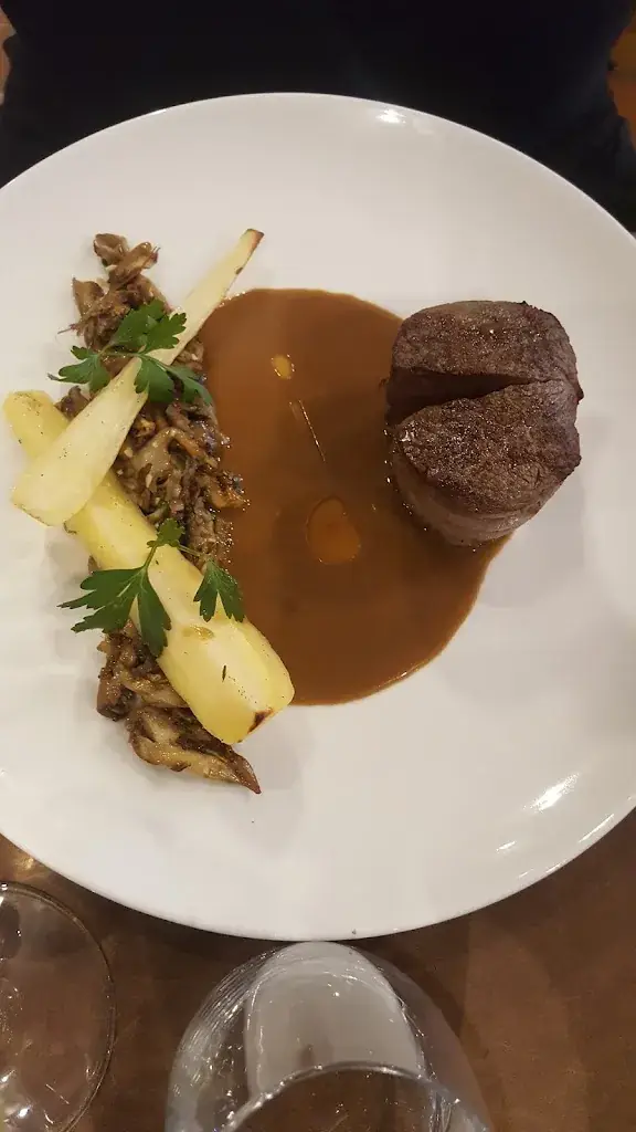 Menü_Un Air de Famille - Restaurant_Auxerre_Bild_6