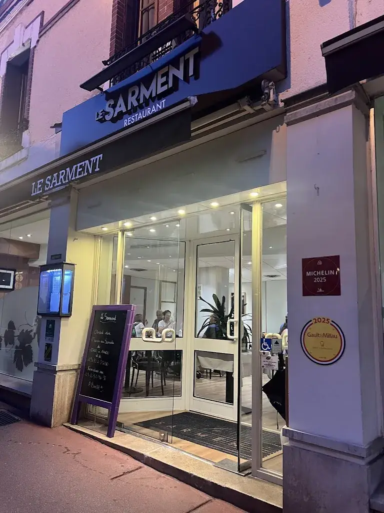 Eiko Takahashi_Le Sarment_Auxerre_review