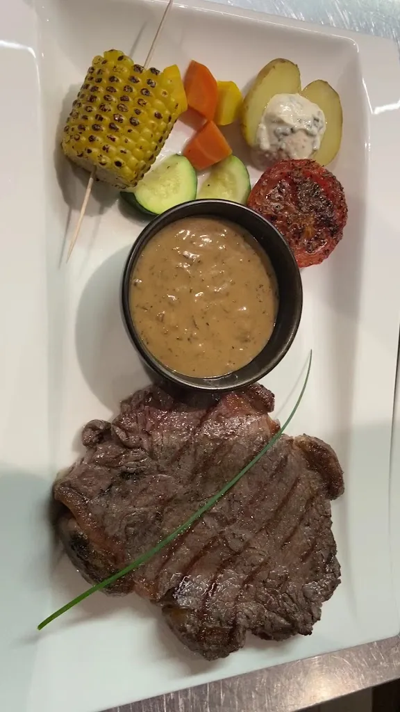 Le Bar’BQ Restaurant_Bulle_slider_image_2