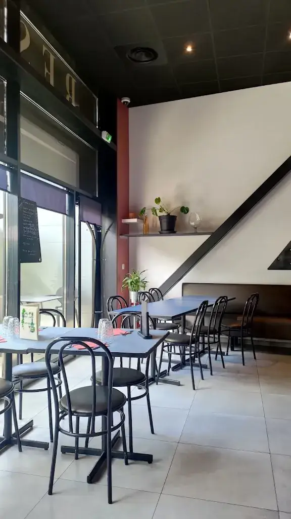 Rémy Lienhard_Le Gril 2 l'art_Varces-Allières-et-Risset_review