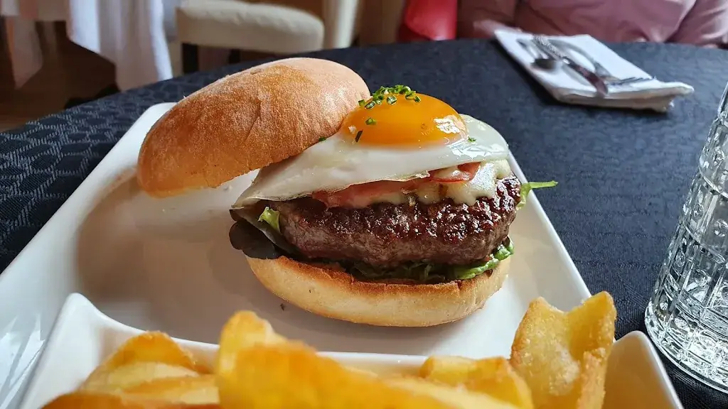 Menu_La Prévôté Restaurant Eco-Responsable_Gray_image_9