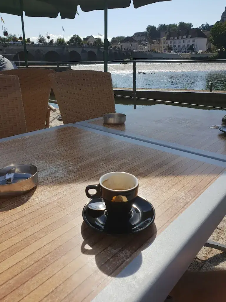 Menu_Bar de l'écluse_Gray_image_4