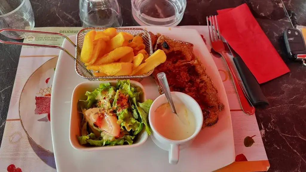 Christophe Encarnacao_Brasserie des Bateliers_Gray_recensione