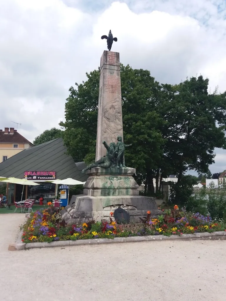 I H_Aux 2 Terrasses_Gray_review