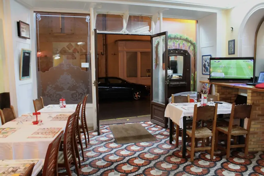 Allo Pizza_Gray_slider_image_1