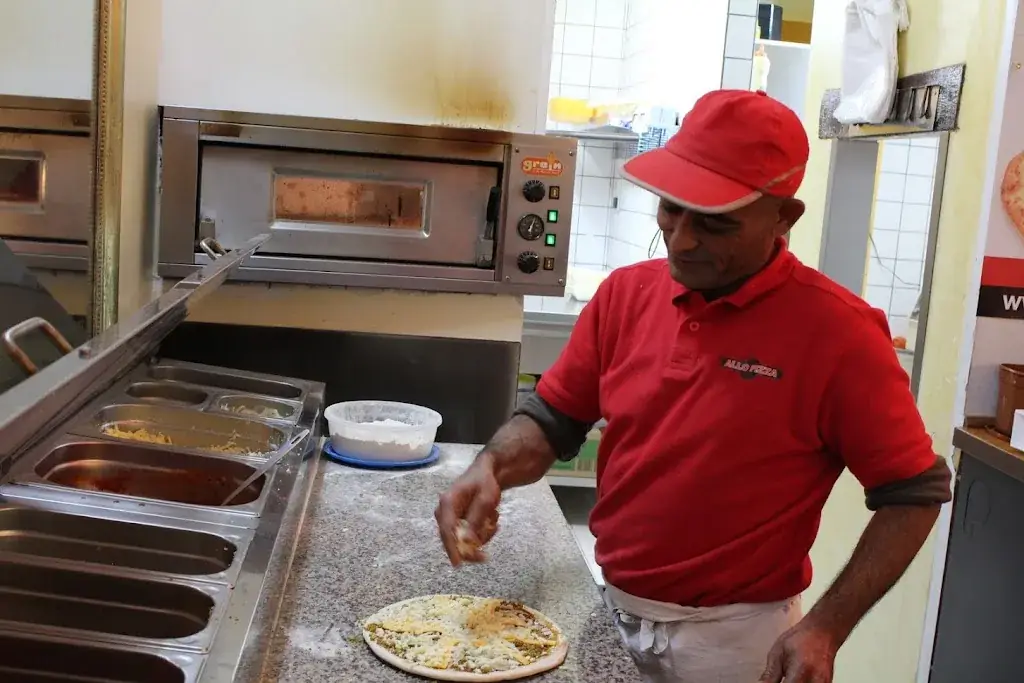 Allo Pizza_Gray_slider_image_3