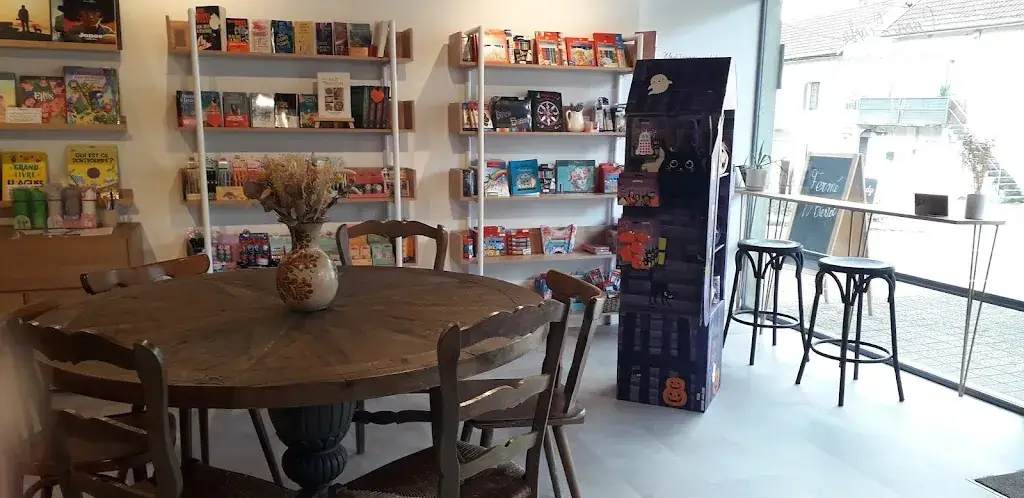 Estelle C._Casa Angels_Avanne-Aveney_review