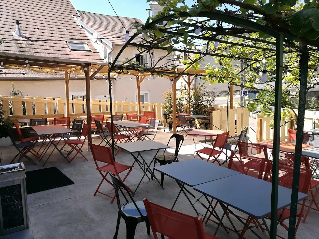 La cave au resto restaurant in Avanne-Aveney