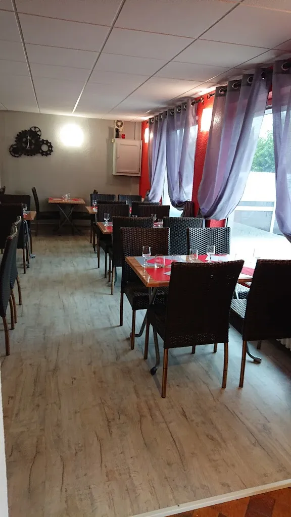 Pizzeria La Calabria Restaurant in Bavans