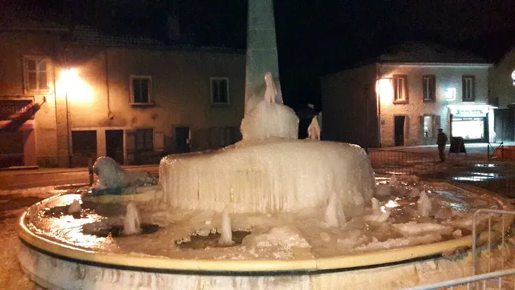 Cafe de la Place_Bavans_slider_image_3