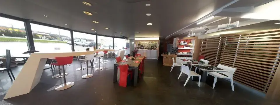 La Station - Le Very'Table_Voujeaucourt_slider_image_1