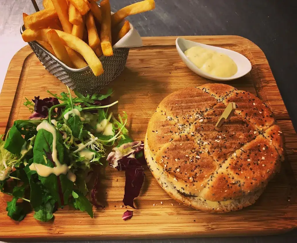 Restaurant Le Royal_Beaucourt_slider_image_2