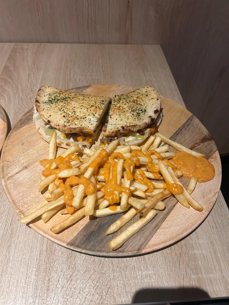 M'Rouge _Beaucourt_slider_image_3