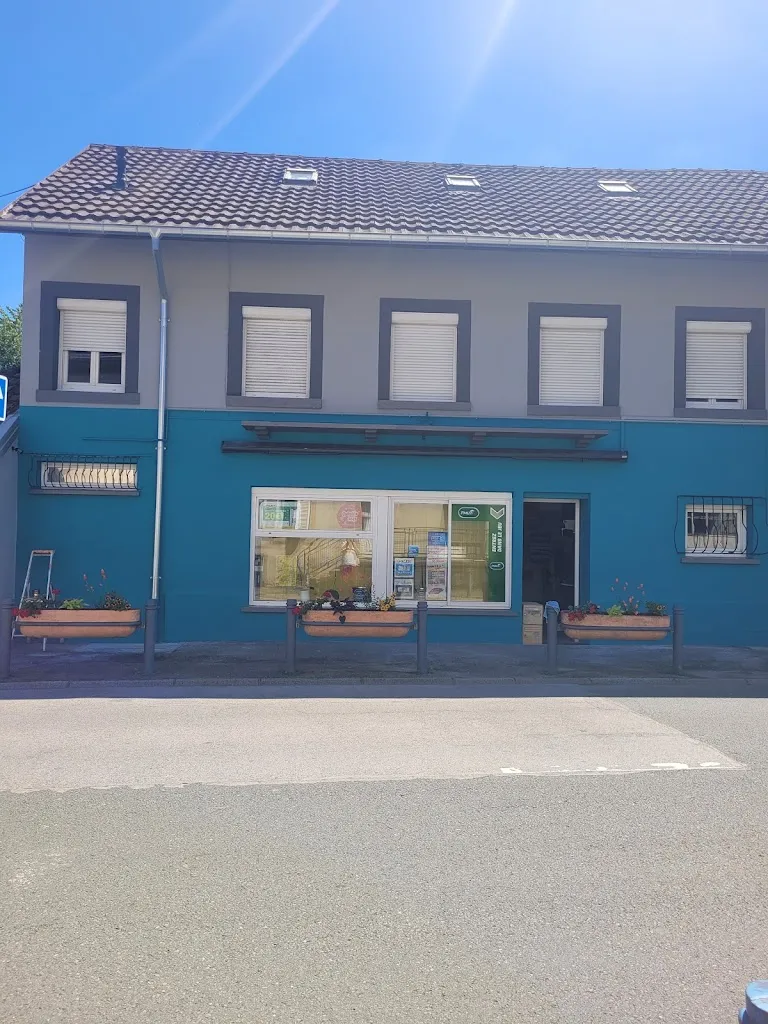 Café du commerce chez Céline_Beaucourt_slider_image_2