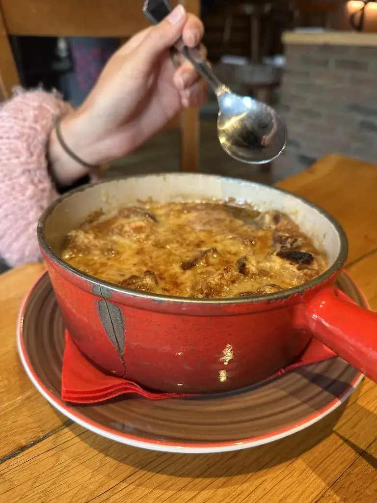 Louisa Maljers_La Finette Taverne D'Arbois_Arbois_avis