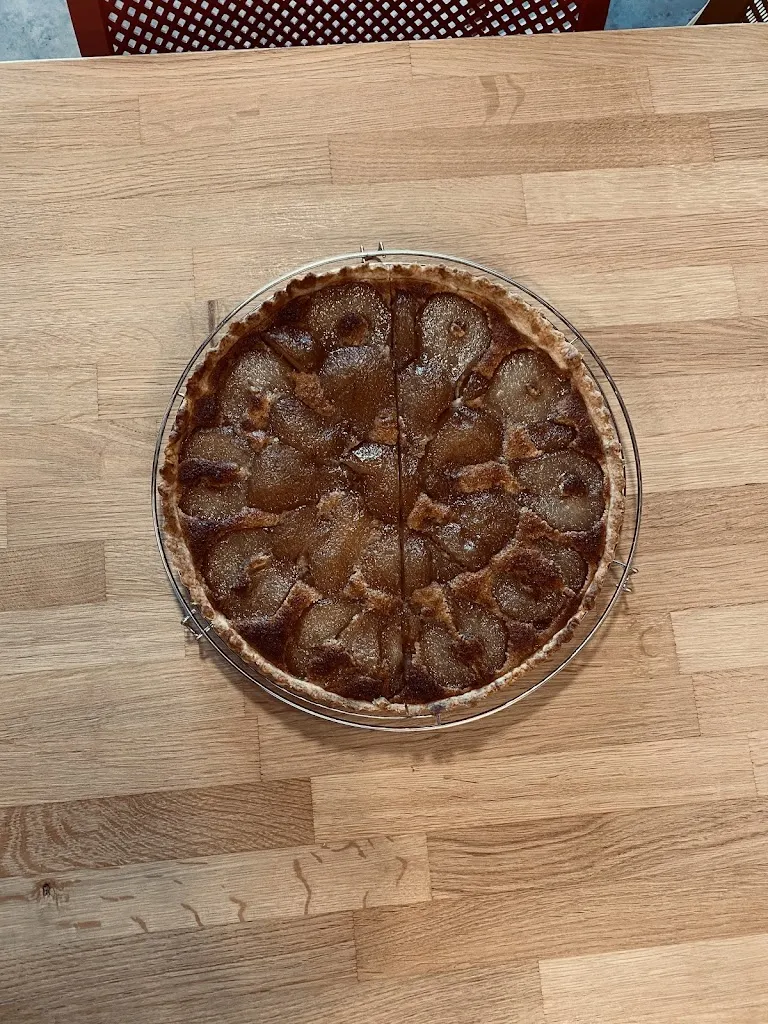 Le café des artistes_Oyonnax_slider_image_2