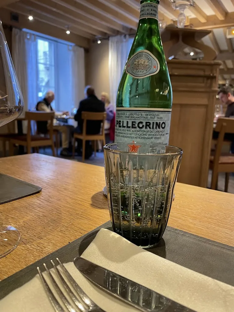 Ulrik Jørgensen_Les Arcades_Arbois_recensione