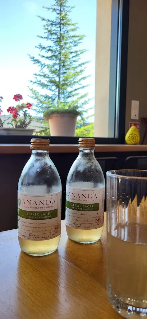 Emilie GOTTFROIS_Le local de Charlotte_Arbois_avis