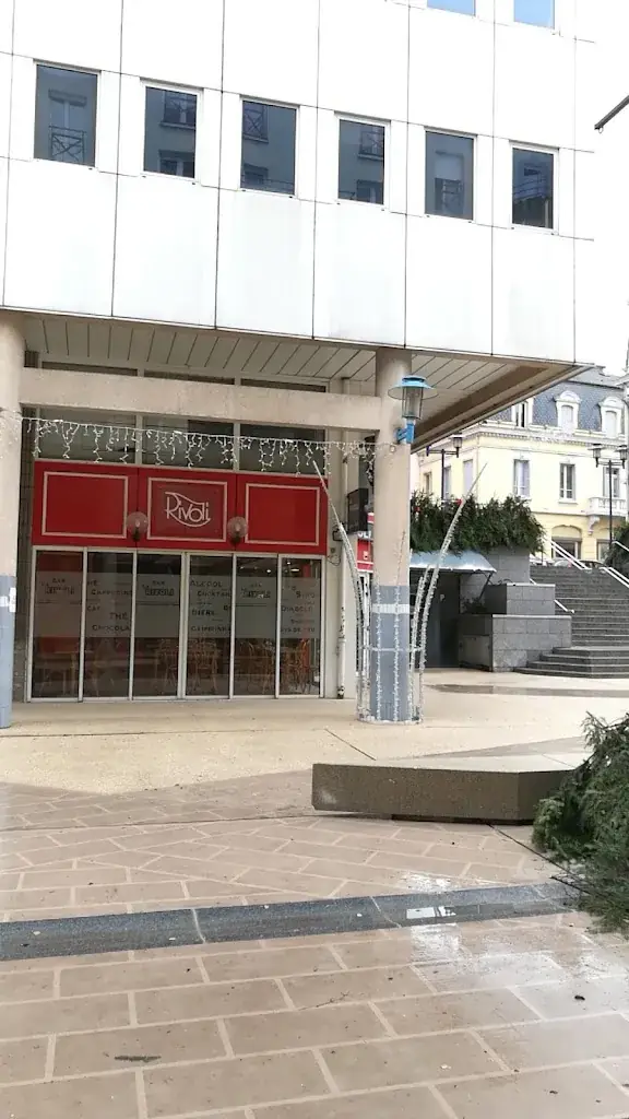 Le Rivoli Emma_Oyonnax_slider_image_3