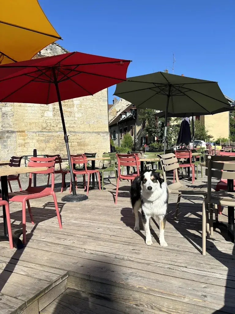 Troquet Les Archives_Arbois_slider_image_1