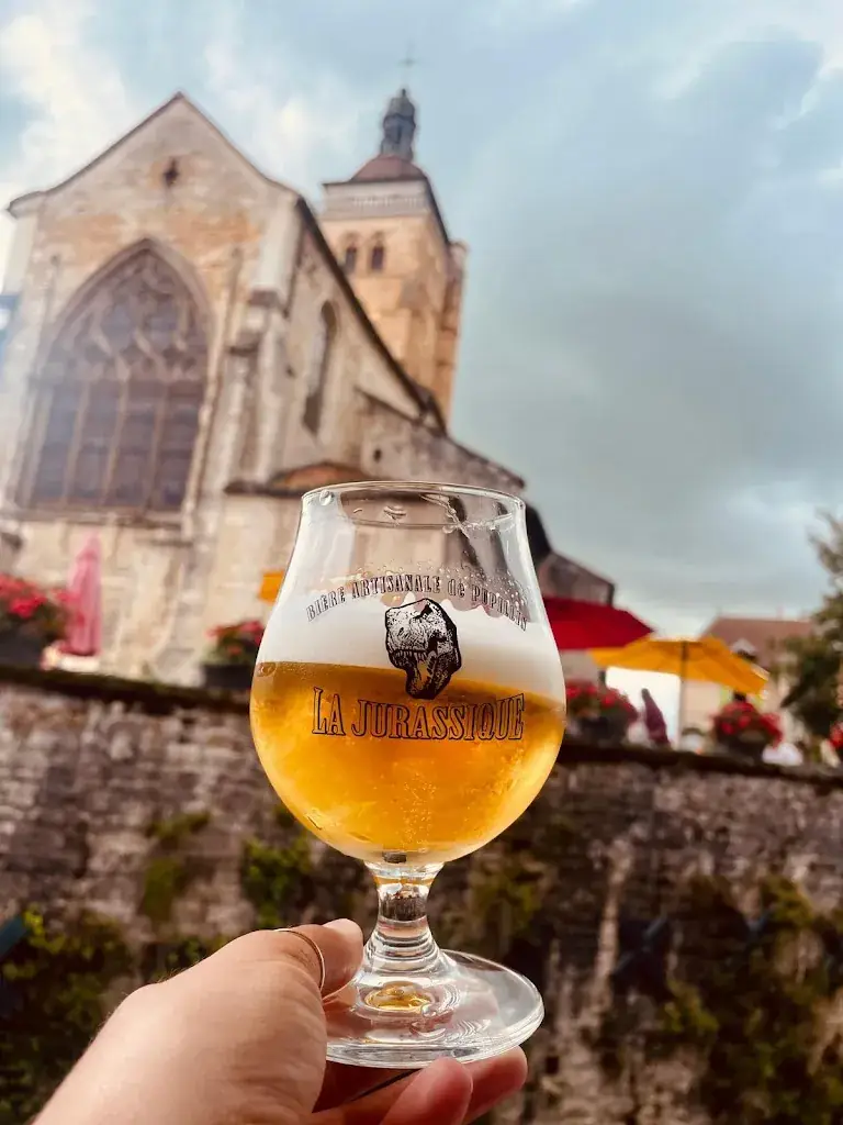 Troquet Les Archives_Arbois_slider_image_2