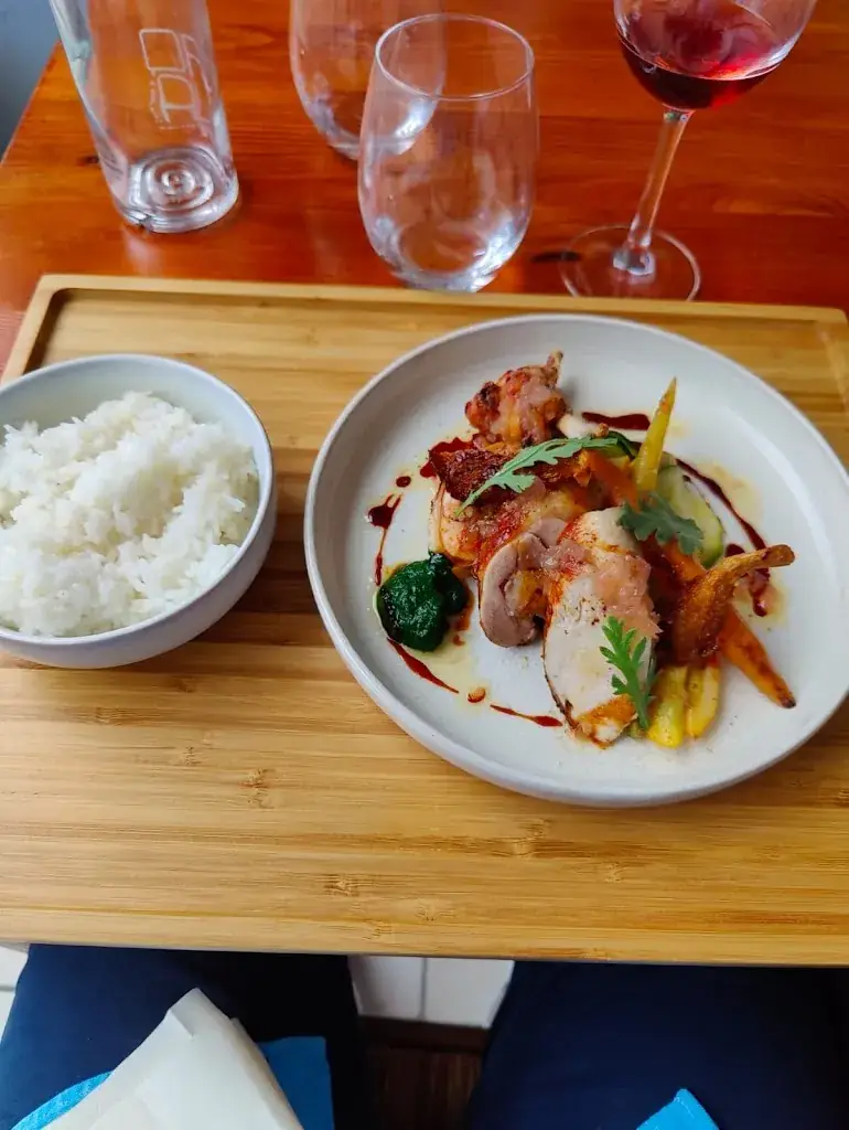 Pierre Thomas_Le Comptoir Kokagué_Mouchard_review