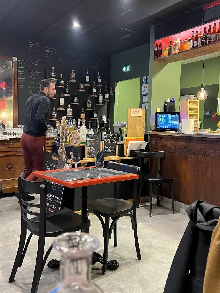 Tess Lane_Au P’tit Coin_Besançon_review