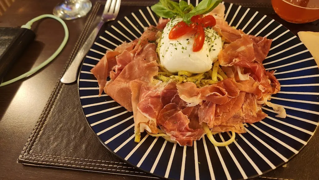 Alon Mayafit_La Marina - Restaurant et Pizzéria_Belfort_review