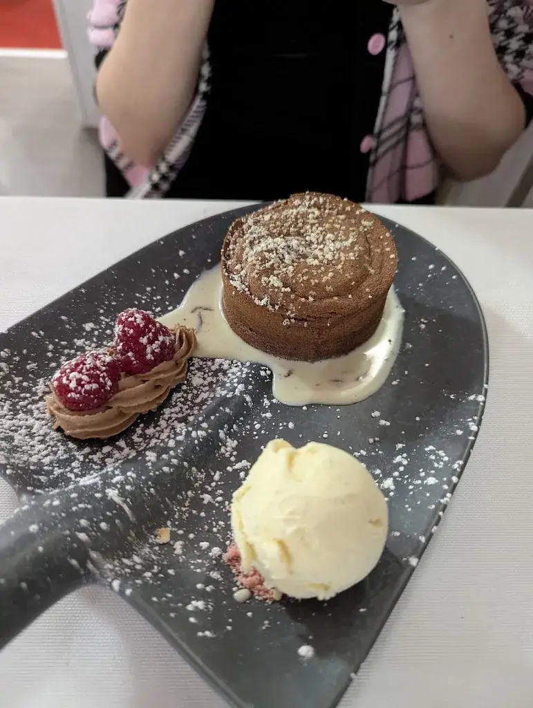 KC Aaklys_Auberge Fleurie_Châlonvillars_recensione