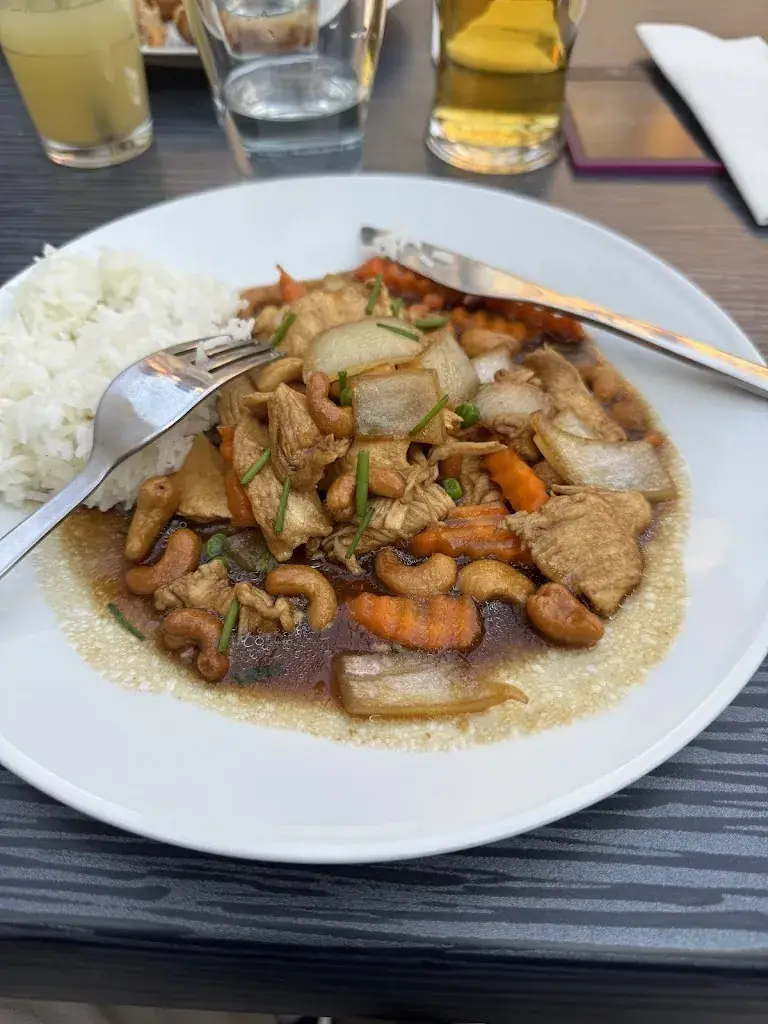 Simon Jones_Le Dragon d'Or Belfort_Belfort_review